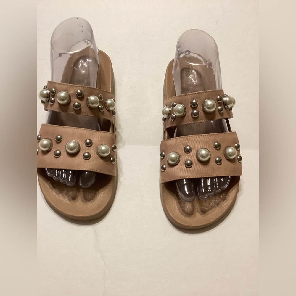 Steve Madden Slip on Sandals Size 9